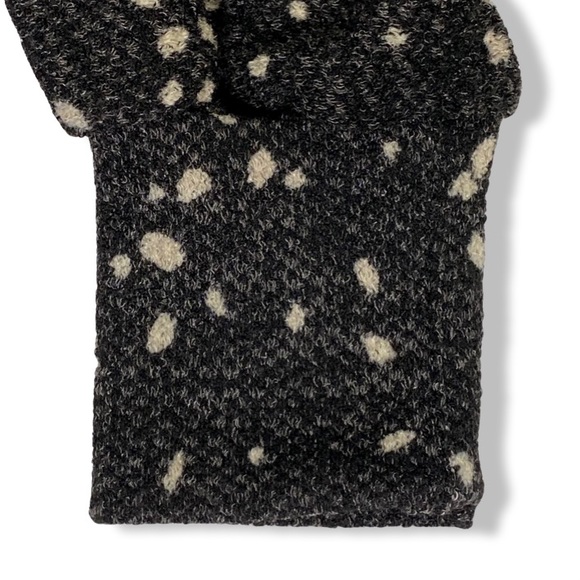 Sweater Dress, Roomy Sleeves Tight Skirt & Wide Neckline, Black & Cream, NWOT - Picture 6 of 10